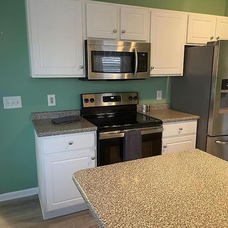 Adorable 3Br/2Ba W/ Garage 2Min Walk Ecu Health Villa Greenville Luaran gambar
