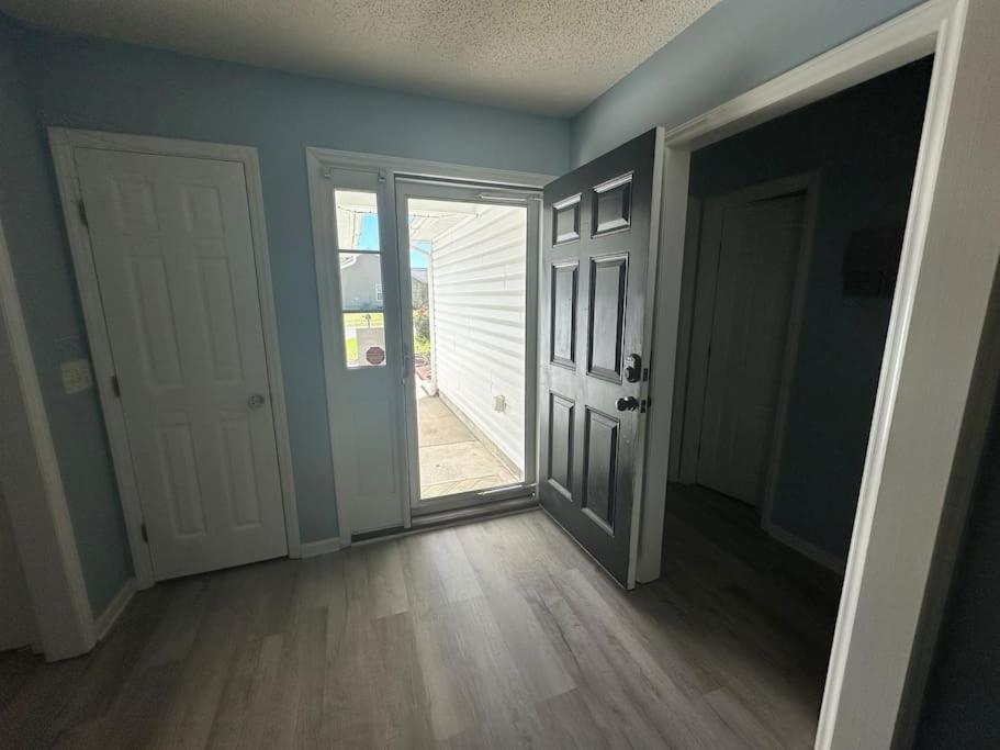 Adorable 3Br/2Ba W/ Garage 2Min Walk Ecu Health Villa Greenville Luaran gambar