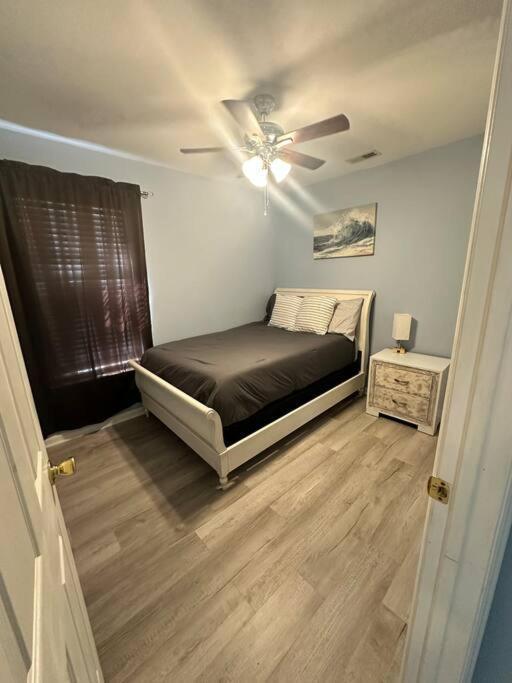 Adorable 3Br/2Ba W/ Garage 2Min Walk Ecu Health Villa Greenville Luaran gambar