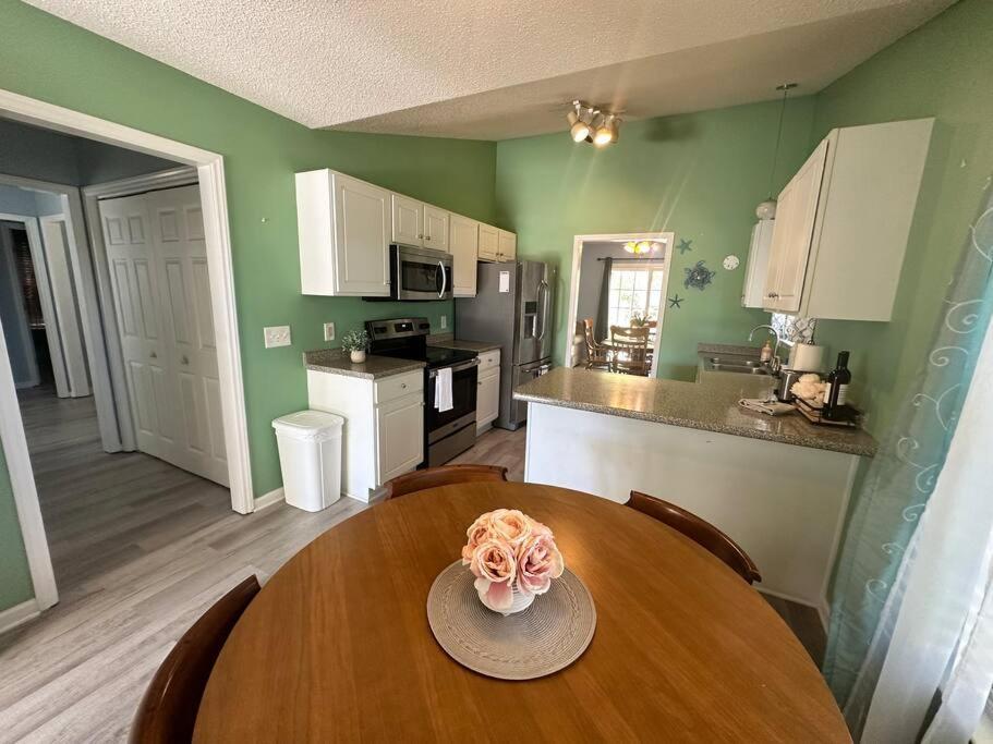 Adorable 3Br/2Ba W/ Garage 2Min Walk Ecu Health Villa Greenville Luaran gambar