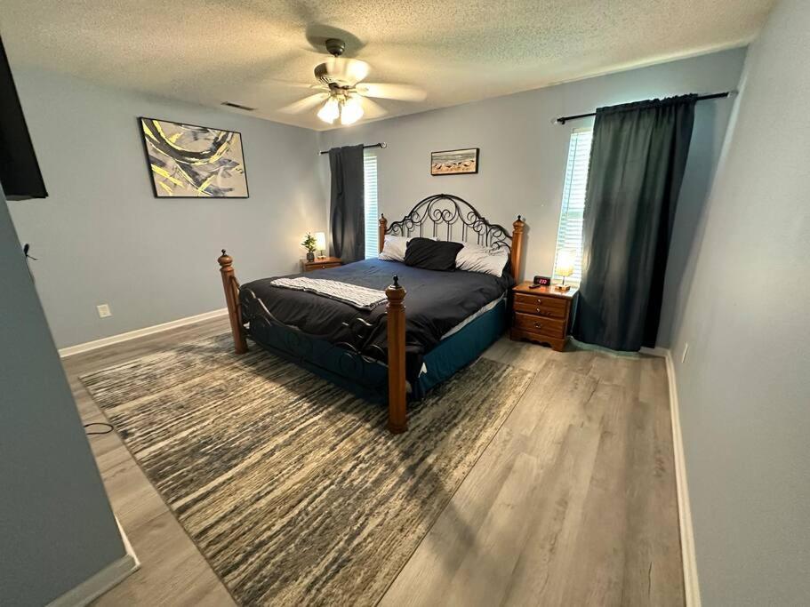 Adorable 3Br/2Ba W/ Garage 2Min Walk Ecu Health Villa Greenville Luaran gambar